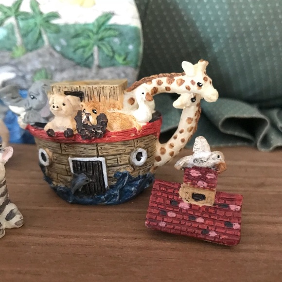 Rare Vintage 1970’s Miniature Noah’s Ark Tea Set - Picture 11 of 13